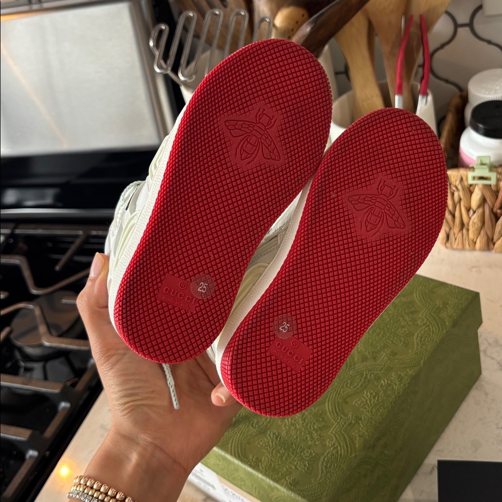 Gucci Toddler Sneakers - Picture 5 of 6
